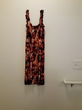 Sleeveless Maxi Dress in Brown Multi Print